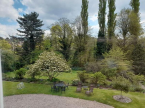 Luxury period 7 bedroom home in heart of Wombourne village